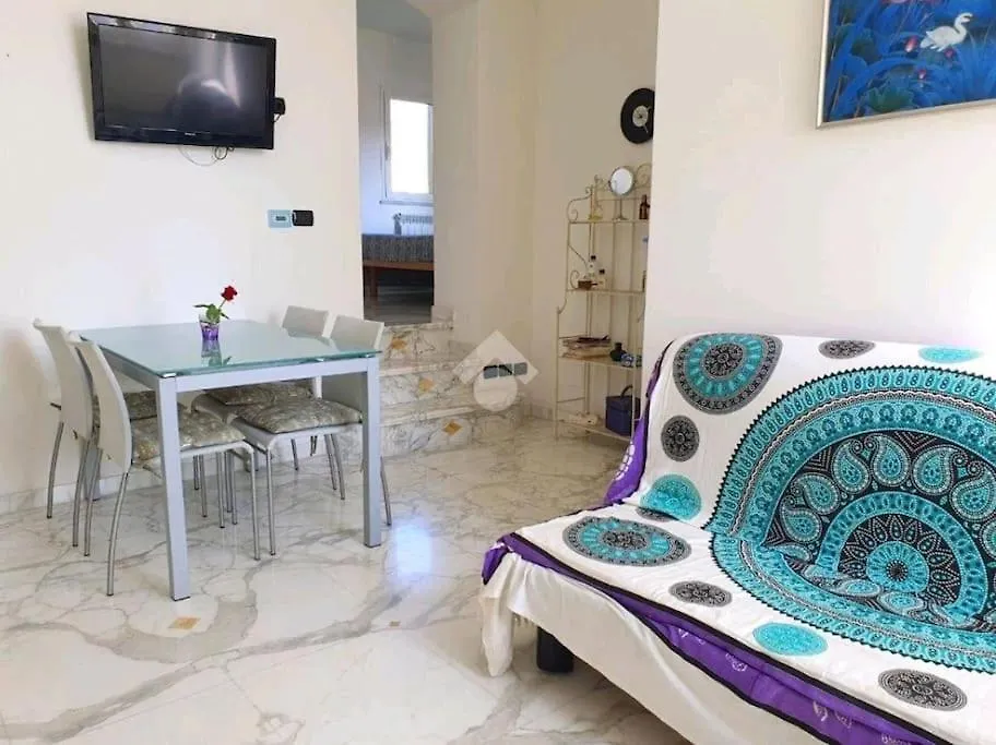 Appartamento 50 Mt Mare Con Parcheggio Riservato Riva Ligure